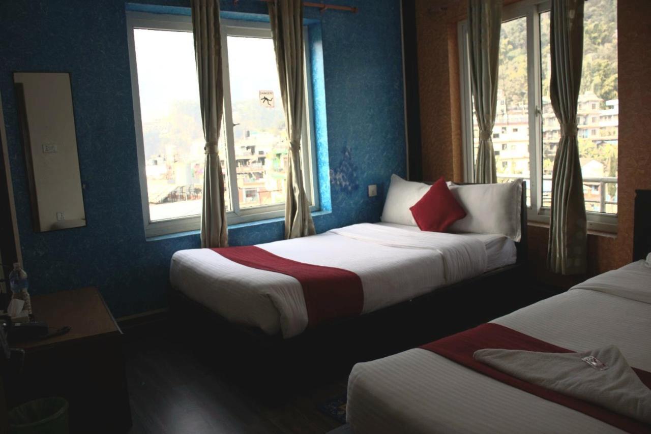Hotel Old Durbar بوكْرا الغرفة الصورة